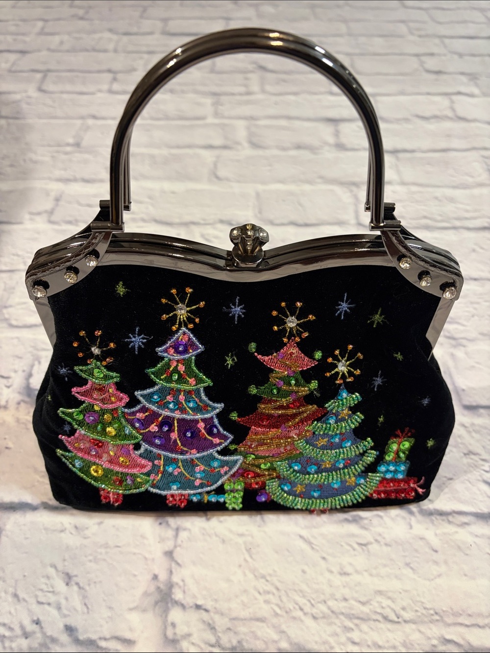 Vendula London Embroidered Christmas Trees Velvet Handbag - Black